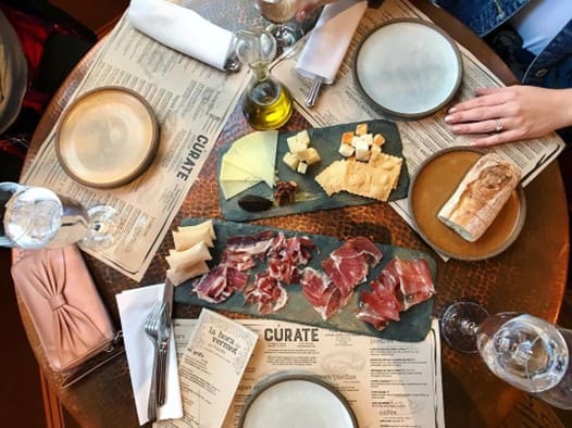 Curate (d26d8fad-d6fc-4abb-bc33-1b42c0e8e194)